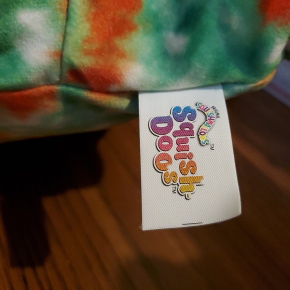 Squishmallows Winifred the Tie-Dye Chameleon 14" Plush 2021 Kellytoy NWT Rare! - Picture 7 of 9